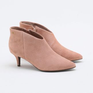 dois sapatos femininos Ankle Boot Camurça Muted Clay Muted Clay