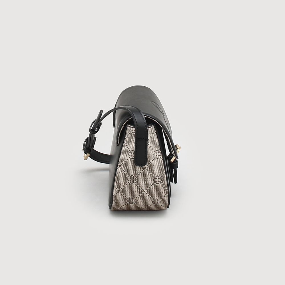black gucci over the shoulder bolsa
